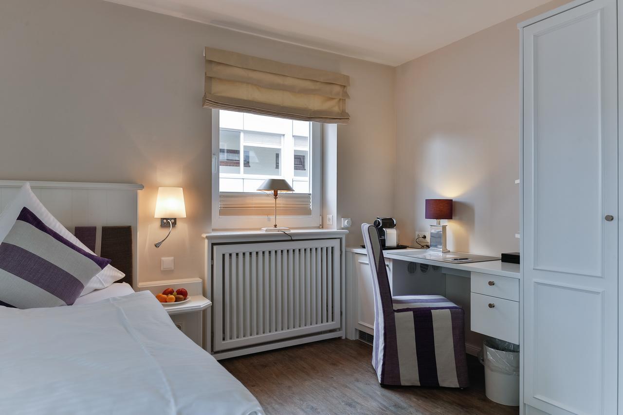 Hotel Uthland Westerland Dış mekan fotoğraf